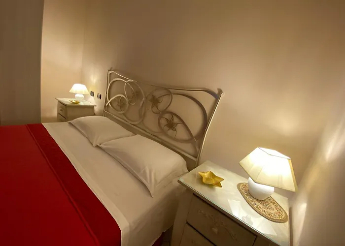 Miriam\'S Short Rent House
